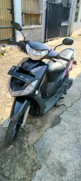 Mio thn 2011 hitam