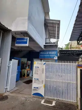 Dijual rumah ( 3 unit + kontrakan 3 pintu )