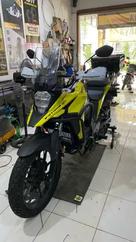 Suzuki vstrom 250 sx kuning tahun 2023 pembelian 2024