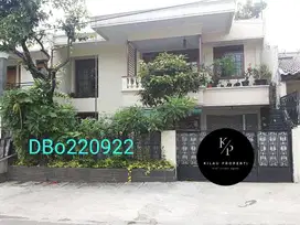 Dijual Rumah Cantik di Pejompongan, Benhil, Jakarta Pusat.