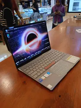 Asus Zenbook UX5401ZAS TOUCHSCREEN