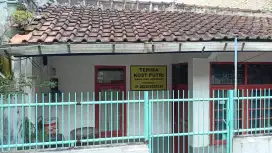 Rumah siap jadi usaha kos-kosan