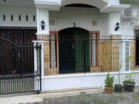 Dijual cepat Rumah strategis dekat Kampus di Yogyakarta