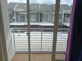 Rumah Elegan di Cluster Amerika - Greenlake City Siap Huni & Strategis