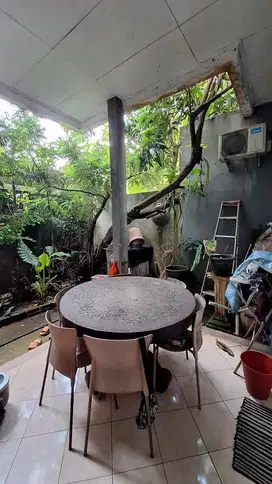 Rumah nyaman di belakang pasmod bintaro siap huni