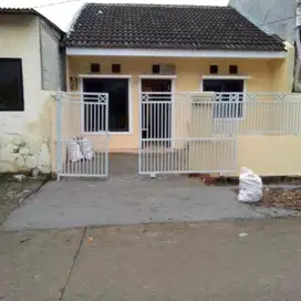 Dijual rumah baru renovasi di pagedangan dekat BSD tol Legok