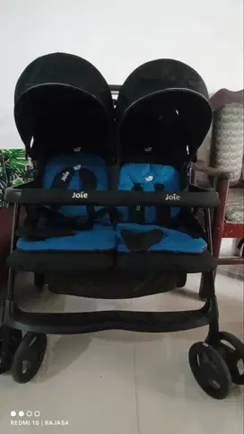 Stroller twins merk joie