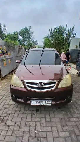 Dijual xenia.xi 2011 atas nama sendiri
