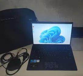 Laptop Asus Expertbook i3 gen 11 Ram 8 gb Nvme