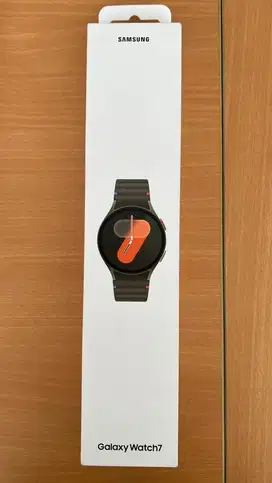 Samsung Galaxy Watch 7 NEW