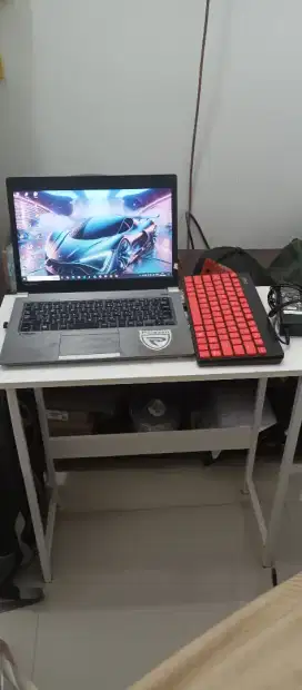 Toshiba Dynabook R63