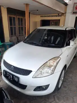 Suzuki Swift 1.4 Sport MT 2015
