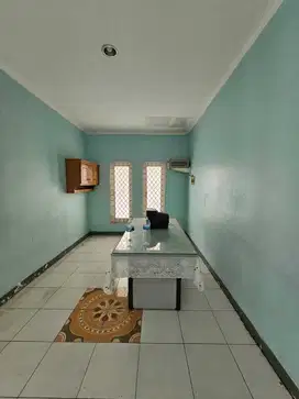 DISEWAKAN RUMAH SIAP HUNJ DI CITRA 5 JAKARTA BARAT