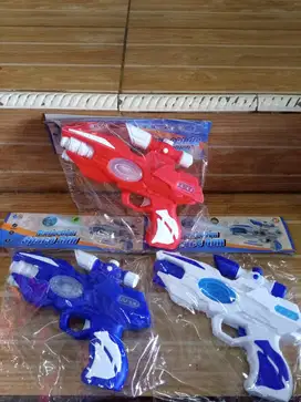 mainan anak pistol baterai nyala lampu