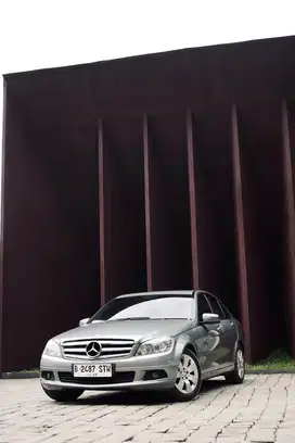 Mercedes-Benz C200K 2009 Bensin
