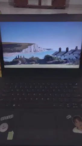Laptop Lenovo Ideapad 330 - Bekas