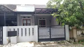 Sewa Rumah di Harapan Indah Blok CF