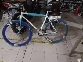 DIJUAL SEPEDAH FIXIE