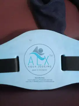 Pelampung renang untuk therapi syaraf kejepit
