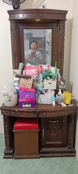 Meja Rias Kayu Berkualitas