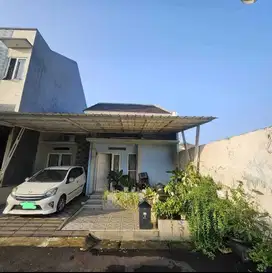 Rumah Bagus di Cluster Griya Indah Pondok Aren Dekat Kampus STAN