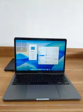 Macbook PRO 2020 13 Pinkspot tipis second Garansi