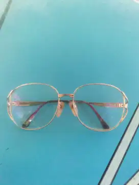 Kacamata yvsSaintlauren