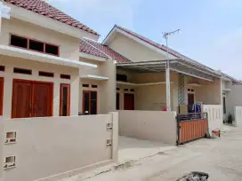 Rumah cluster full granit