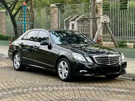 Mercedes Benz E300 Full Option Avantgarde 2009