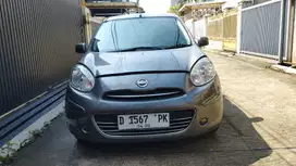 Nissan March 2012 Bensin