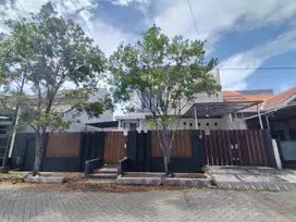 Disewakan Rumah 2 Lantai Daerah Pandugo Rungkut