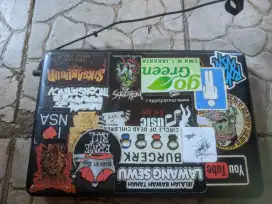 Laptop zyrex core i3 ram 4 minus no hrdisk mesin nyala normal