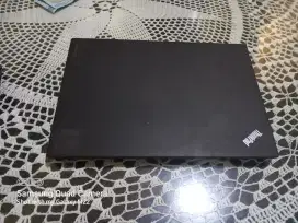 Dijual laptop lenovo thinkpad core i5 gen 6 8 gb hdf 512 gb