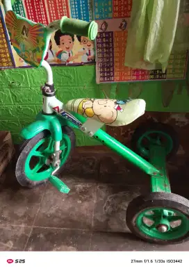 Sepeda anak roda 3