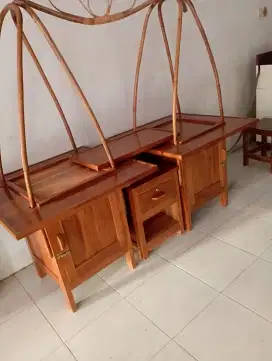 Gerobak soto pikul kayu jati
