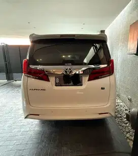 Toyota Alphard 2022 Bensin