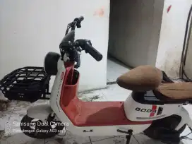 Dijual cepat sepeda listrik merk goda