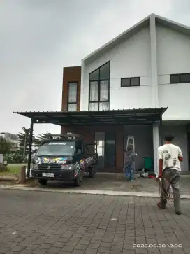 Kanopi baja ringan