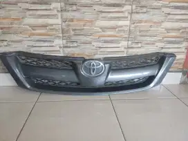 Dijual grill Innova th 2008