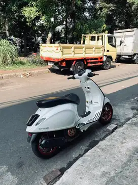 Vespa Sprint 150 I-get 2018 FULL MODIF