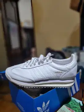 LANGKA Adidas SL 72 RS Putih Full Kulit Nyaman SL72 Original Indonesia