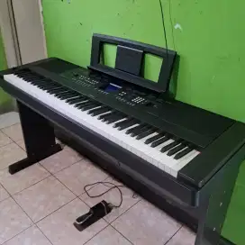 Yamaha DGX 650 Plus Stand Kayu
