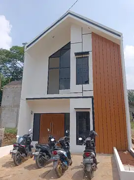 Rumah dengan fasum mewah harga termurah sejagad