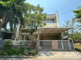 Rumah Pakuwon City Minimalis, Semi Furnish