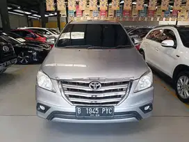 TOYOTA INNOVA 2.5 G DIESEL MANUAL 2015 SILVER