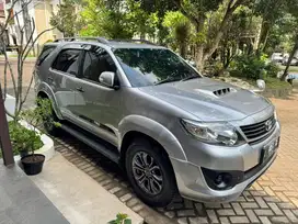 Fortuner vnt trd 2015