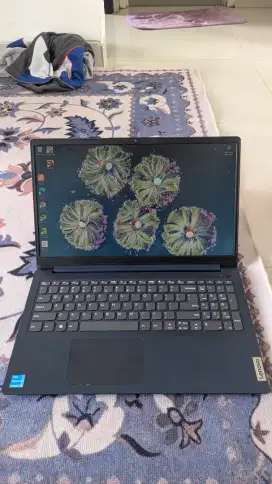 Laptop Lenovo Ideapad Slim 3i