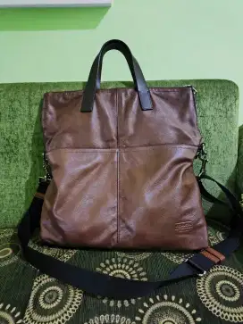 Tote Sling Coach