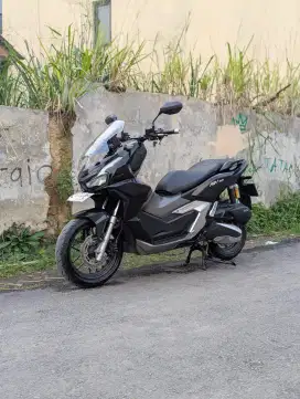 Honda ADV 160 CBS Tahun 2022 Lengkap Aktif