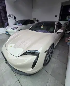 TERMURAH. PORSCHE Taycan 2022 perfomance base 4s 2021 ix alphard